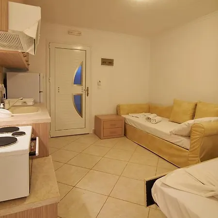 Apartmán Tsitsirikos *