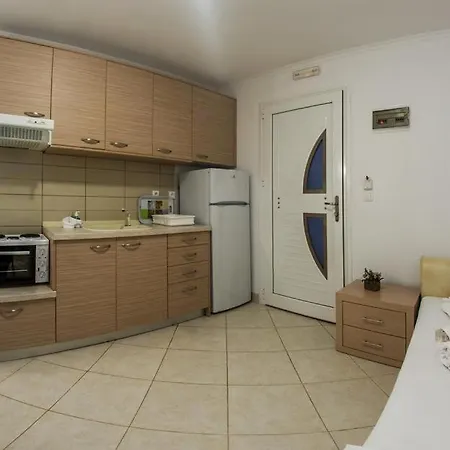Apartmán Tsitsirikos *